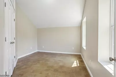 1034 Califon Cokesbury Rd, Tewksbury Township, NJ 08833 - Photo 32