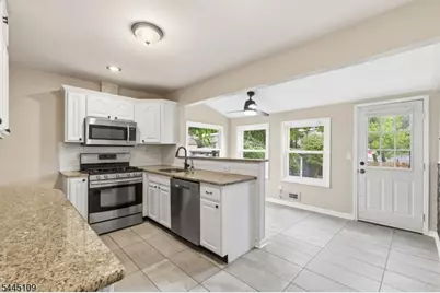 1815 N Stiles St, Linden, NJ 07036 - Photo 10
