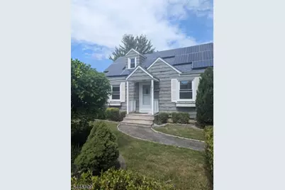 1815 N Stiles St, Linden, NJ 07036 - Photo 2