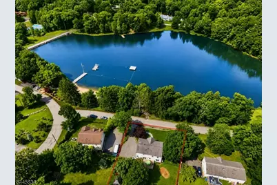 8 Cross Oak Ln, West Milford, NJ 07480 - Photo 4