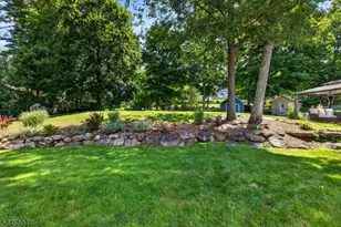 8 Cross Oak Ln, West Milford, NJ 07480 - Photo 30