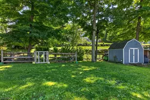 8 Cross Oak Ln, West Milford, NJ 07480 - Photo 28