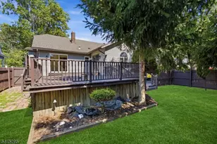 814 Willis Pl, Roselle Park, NJ 07204 - Photo 40