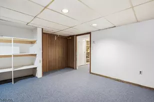 814 Willis Pl, Roselle Park, NJ 07204 - Photo 36