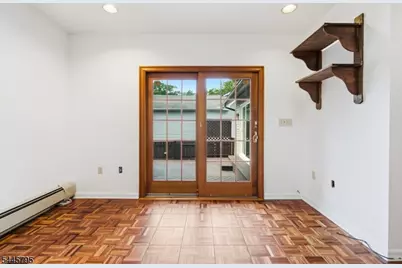 814 Willis Pl, Roselle Park, NJ 07204 - Photo 26