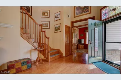 19 Republic Row, Franklin Township, NJ 08873 - Photo 16