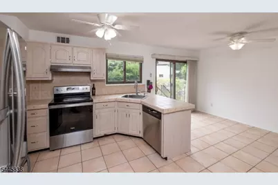 13229 Dell Pl, Stanhope, NJ 07874 - Photo 10