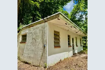 58 Hollow Rd, Lebanon Township, NJ 08826 - Photo 2