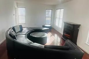 63 Jefferson Blvd, Edison, NJ 08817 - Photo 4