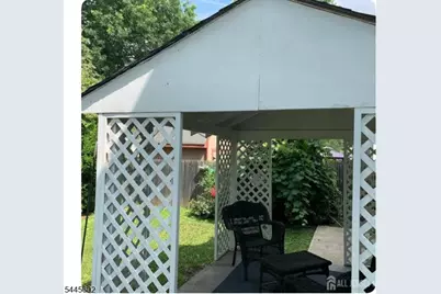 63 Jefferson Blvd, Edison, NJ 08817 - Photo 10