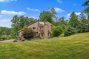 4 Sky Top Dr, Denville, NJ 07834 - Photo 2