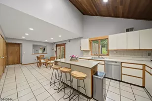4 Sky Top Dr, Denville, NJ 07834 - Photo 20