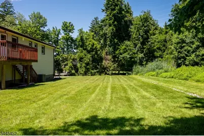 5 Crossbrook Ln, West Caldwell, NJ 07006 - Photo 6