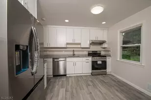 5 Crossbrook Ln, West Caldwell, NJ 07006 - Photo 10