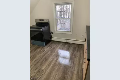 233 Pine St, Elizabeth, NJ 07206 - Photo 2