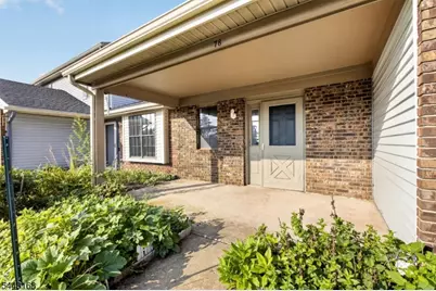 78 Stanwick Ct, Franklin Township, NJ 08873 - Photo 2