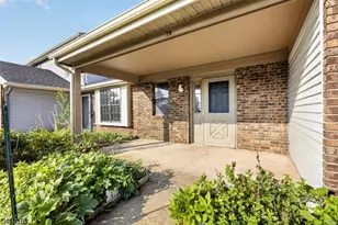 78 Stanwick Ct, Franklin Township, NJ 08873 - Photo 2