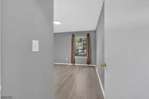 78 Stanwick Ct, Franklin Township, NJ 08873 - Photo 24