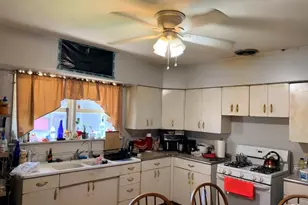 52 Lakeview Ave, Paterson, NJ 07503 - Photo 4