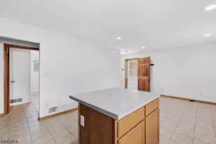 23 Canal St, Raritan, NJ 08869 - Photo 10
