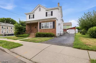 23 Canal St, Raritan, NJ 08869 - Photo 2