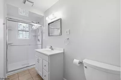 23 Canal St, Raritan, NJ 08869 - Photo 16