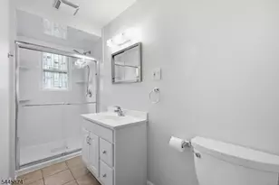 23 Canal St, Raritan, NJ 08869 - Photo 16