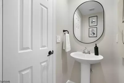 164 Clarken Dr, West Orange Township, NJ 07052 - Photo 6