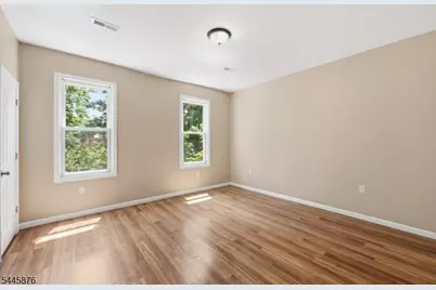 78 Willoughby St #2, Newark, NJ 07112 - Photo 8