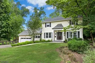 162 Mountainview Dr, Mountainside, NJ 07092 - Photo 2