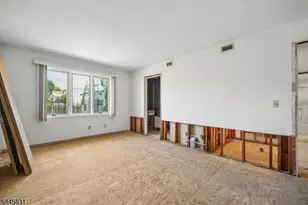 245 Main St Unit, Millburn, NJ 07041 - Photo 10