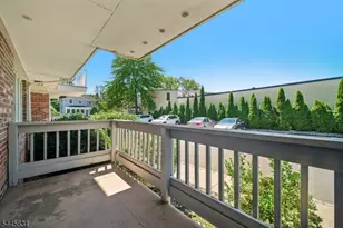 245 Main St Unit, Millburn, NJ 07041 - Photo 18