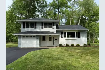 67 Tudor Ln, Berkeley Heights Township, NJ 07922 - Photo 1
