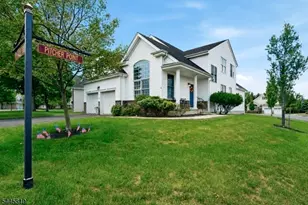 6 Delaware Crossing, Franklin Township, NJ 08873 - Photo 1