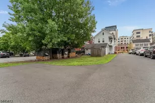 20 Bloomfield Ave, Flemington, NJ 08822 - Photo 30