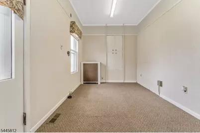 20 Bloomfield Ave, Flemington, NJ 08822 - Photo 10