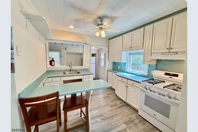 815 Miller Ln, Bridgewater, NJ 08836 - Photo 14