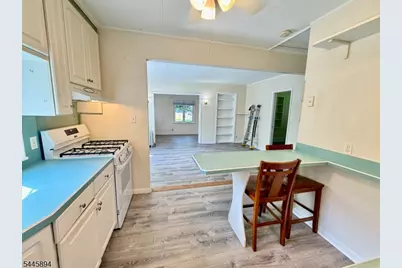 815 Miller Ln, Bridgewater, NJ 08836 - Photo 10