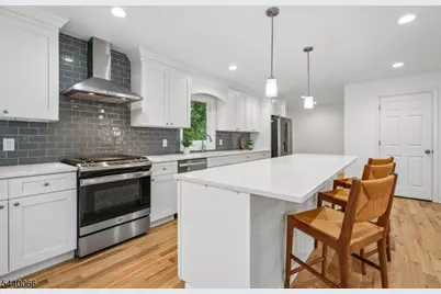 639 Myrtle Ave, Garwood, NJ 07027 - Photo 6