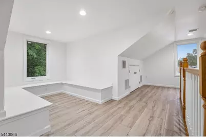 639 Myrtle Ave, Garwood, NJ 07027 - Photo 24