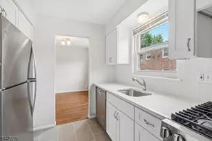 79 Roseland Ave, Caldwell, NJ 07006 - Photo 10
