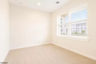 723 Lorhan Dr, Piscataway Township, NJ 08854 - Photo 20
