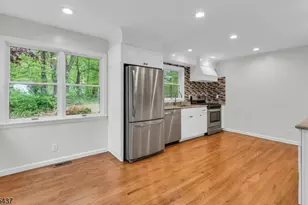 101 Drakestown Rd, Washington Township, NJ 07840 - Photo 6