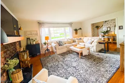 608 E Hendricks Blvd, South Plainfield, NJ 07080 - Photo 6