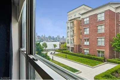 24 Ave At Port Imperial #215, West New York, NJ 07093 - Photo 4