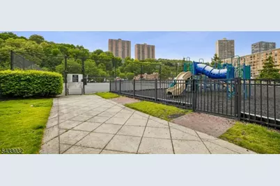 24 Ave At Port Imperial #215, West New York, NJ 07093 - Photo 28