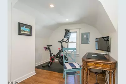 10 Grove Ter #2B, Montclair, NJ 07042 - Photo 26