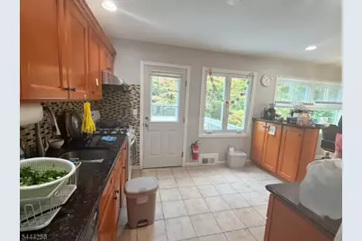 44 Fellswood Dr, Livingston, NJ 07039 - Photo 2