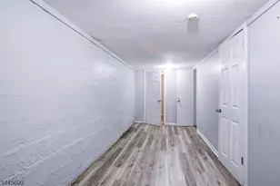 65 Highland Ave, Newark, NJ 07104 - Photo 20