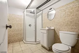 65 Highland Ave, Newark, NJ 07104 - Photo 24